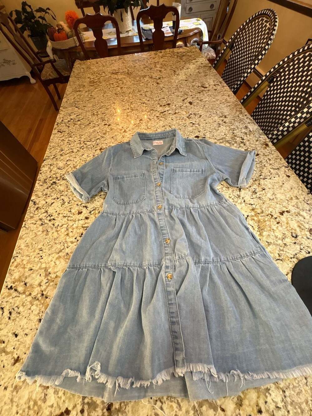 Pink Lily Denim Shirt Dress Size S Light Wash Tiered Short Sleeve Raw Hem